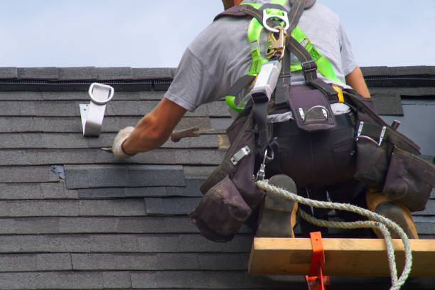 Best Roof Installation  in Thompsonville, CT